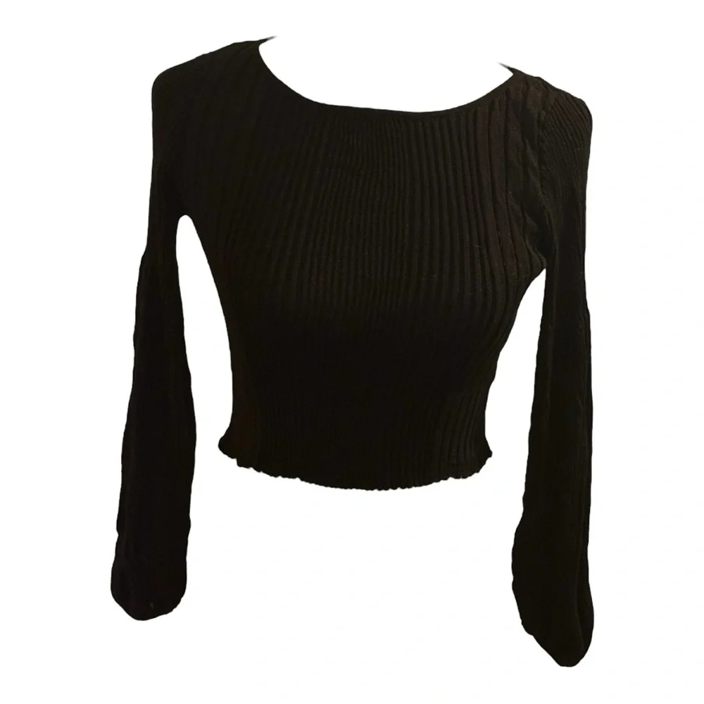 Zara Knit Medium black long sleeve cropped top blouson sleeves